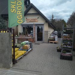 Azalia Sklep Ogrodniczy Kostrzyn (Kostrzyn en Merlo San Luis)