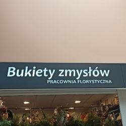 Bukiety Zmysłów Kwiaciarnia, Rozlewnia Perfum I Sklep Wielobranżowy (Moszczenica )