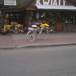 Kwiaciarnia Biały Rower Kwiaty I Upominki (Szczyrk )