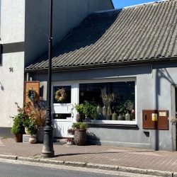 Kwiaciarnia Chata W Kwiatach (Konin )