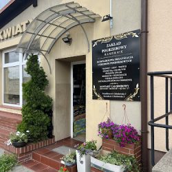 Kwiaciarnia Konarzyny Hamernik-gierszewska M. (Konarzyny )