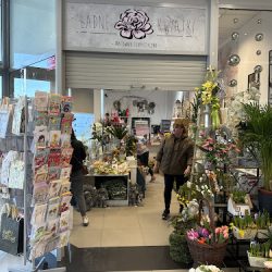 Kwiaciarnia Ładne Kwiatki Galeria Jedenastka Lubliniec (Lubliniec )