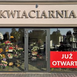 Kwiaciarnia Na Cmentarnej - Kwiaty Na Pogrzeb, Wieńce, Wiązanki, Bukiety, Znicze Warka (Warka )