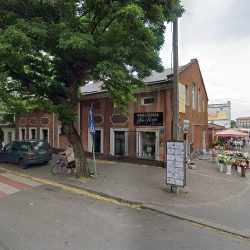 Kwiaciarnia Na Rogu (Tomaszów Mazowiecki )