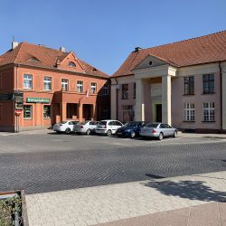 Kwiaciarnia Pod Filarami (Trzemeszno en Merlo San Luis)