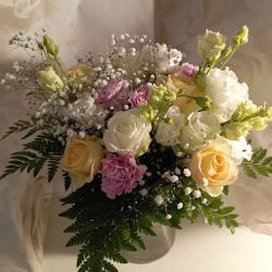 Kwiaciarnia. Pracownia Florystyczna Karolina Partyka (Wietrzychowice )