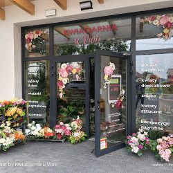 Kwiaciarnia U Violi (NOWY BUDYNEK )