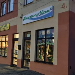 Kwiaciarnie Wrzos Białe Błota. Dostarczanie Kwiatów. Bukiety Ślubne. Wieńce. Kwiaty Sztuczne. Dekoracje Sal. (Białe Błota )