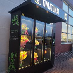 Kwiatomat 24/7 Kwiaciarnia Brzozowy Zakątek (Szamotuły en Merlo San Luis)