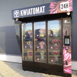 Kwiatomat Opole Floribunda Ch Turawa Park (Zawada en Merlo San Luis)
