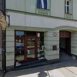 Łapa Teresa. Kwiaciarnia (Twardogóra )