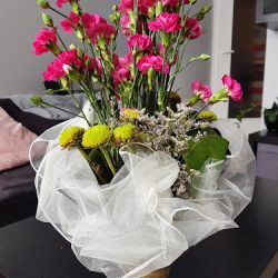 M2. Kwiaciarnia. Kwiaty, Bukiety ślubne, Wiązanki Okolicznościowe (Poznań )