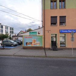Pogrzeba Zygmunt. Kwiaciarnia (Krapkowice en Merlo San Luis)