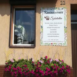Szkatułka Małgorzata Bielawa Poczta Kwiatowa Wiązanki Pogrzebowe Florystka Bukiety ślubne (Czempiń en Merlo San Luis)