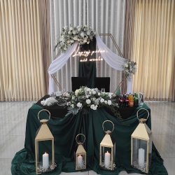 Zakręcony Tulipan Pracownia Florystyczna (Wodzisław Śląski )